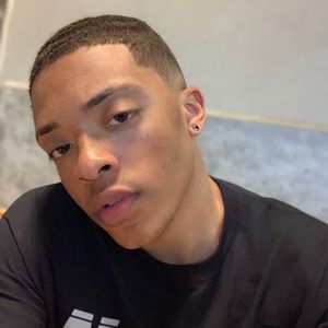 Meet your Posher, Louie